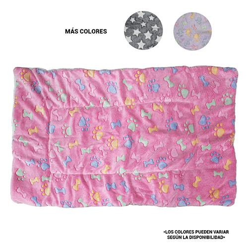 TAPETE PARA MASCOTA DE RAZA GRANDE, DE 116 X 76 CM CON 1 PZ O CAJA CON 50 PZS
