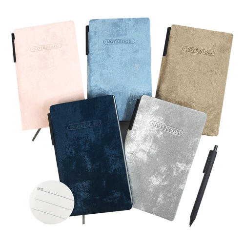 MINI LIBRETA CON PLUMA DE MEDIDA A6 DE RAYA DE 15 X 9 CM DE VARIOS COLORES TIPO ATERCIOPELADA CON 1 PZ O CAJA 240 PZS